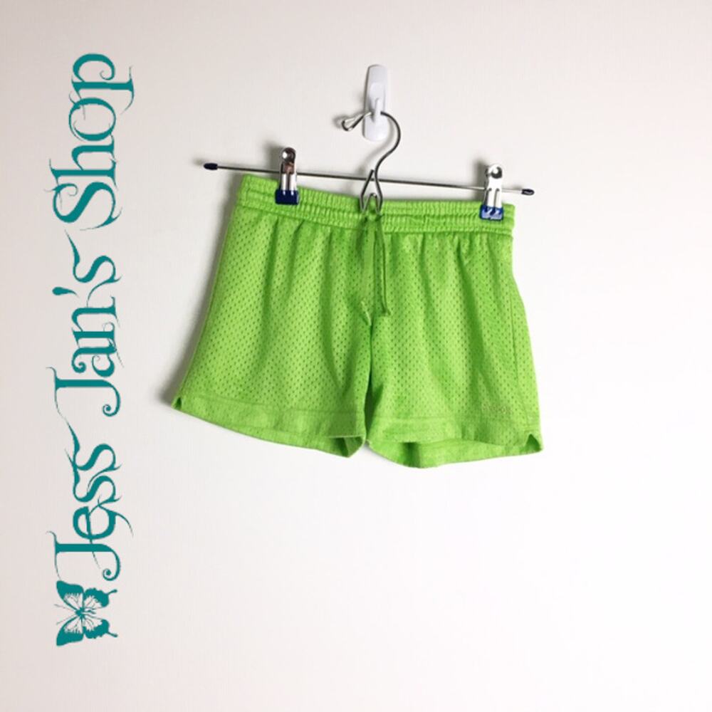 Girls Reebok Shorts Green XS - Picture 1 of 10